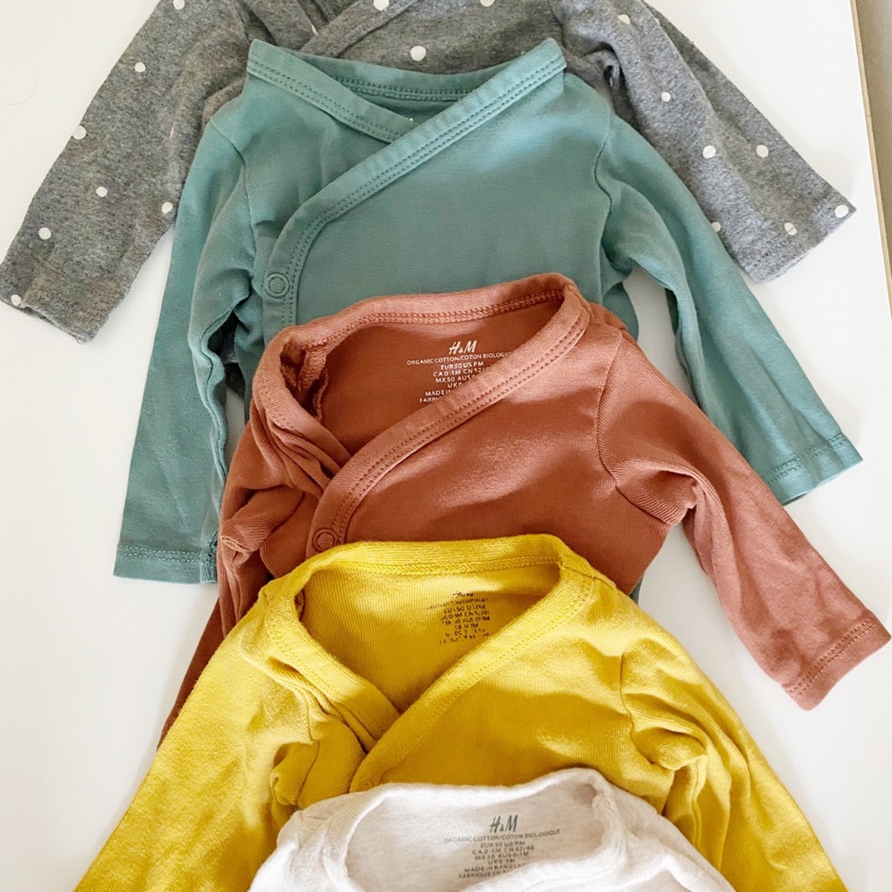 H&M PM Newborn Kimono Wrap Style Bodysuits (5)